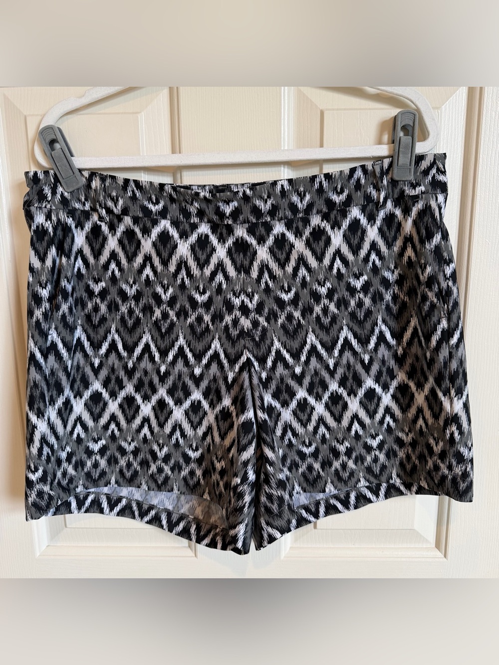 Like New Spanx Shorts. Black Ikat
Print. Size XL - Picture 2 of 4